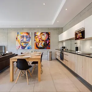 Le Kube - De Prestige Au Centre D'annecy Holiday home